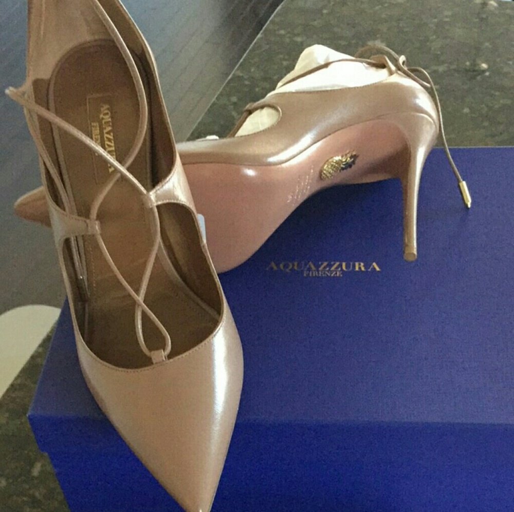 Aquazurra Christy Pumps